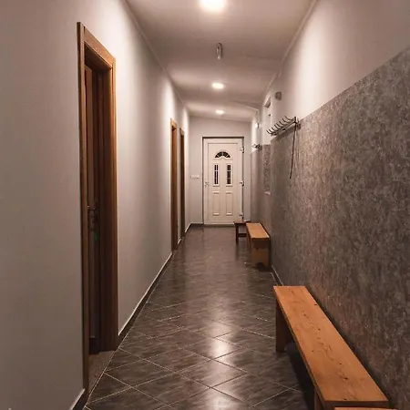 Auto Kamp Titograd Campingplatz 3*