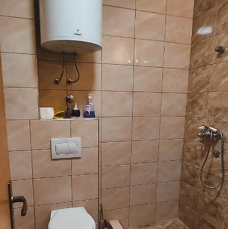 Auto Kamp Titograd 캠프장 3*