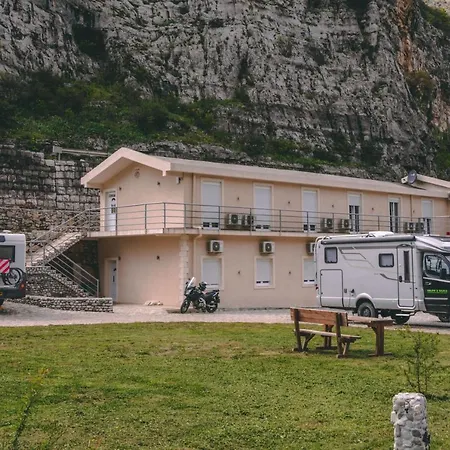 Auto Kamp Titograd 3* Podgorica